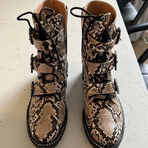 Jessica Simpson combat boots snakeprint size 7 never worn